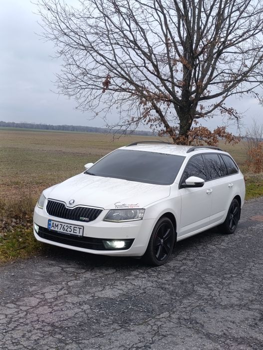 Продам шкоду а7 2.0 дизель