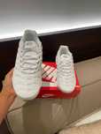 ButyDamskie Nike_Shox_TN_White_Uniseks R.42