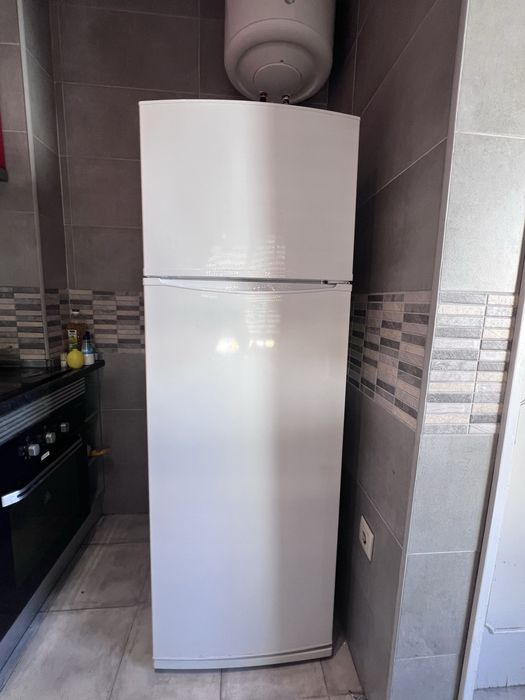 Frigorifico  Whirlpool Como Novo