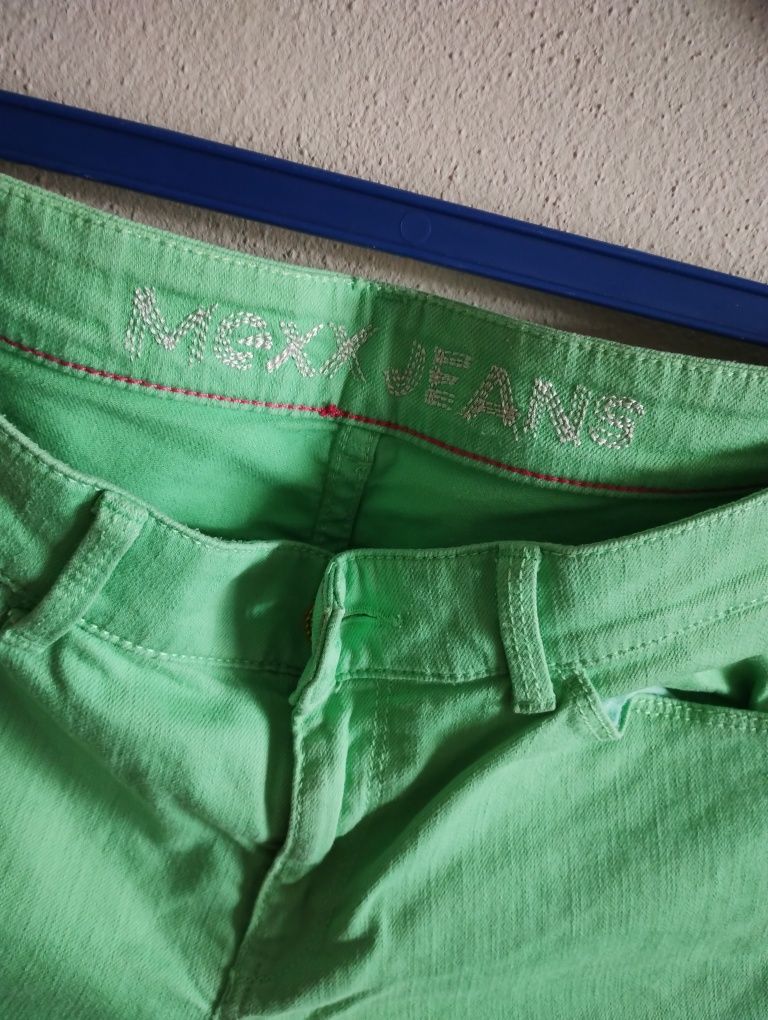 Spodnie damskie Jeansy rozmiar XL