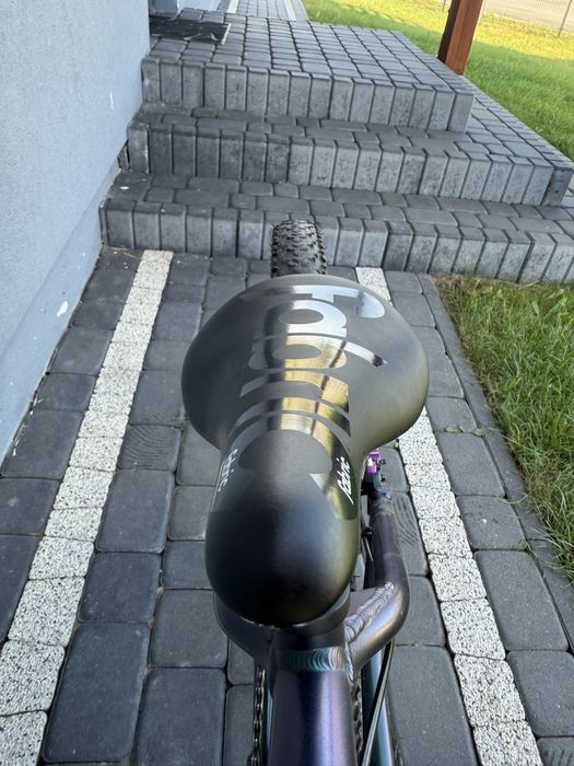 Siodełko fabric bardzo dobry stan dirt dh enduro