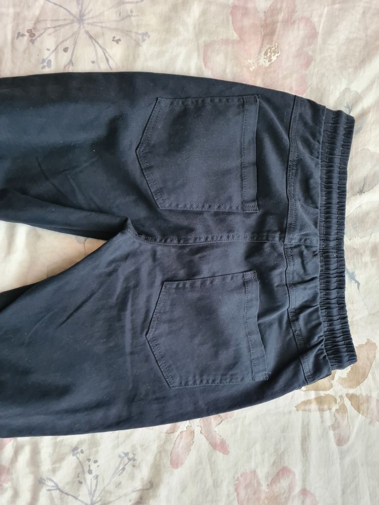 Nowe spodnie dla chłopca rozmiar 152 Zestaw + Gratisy