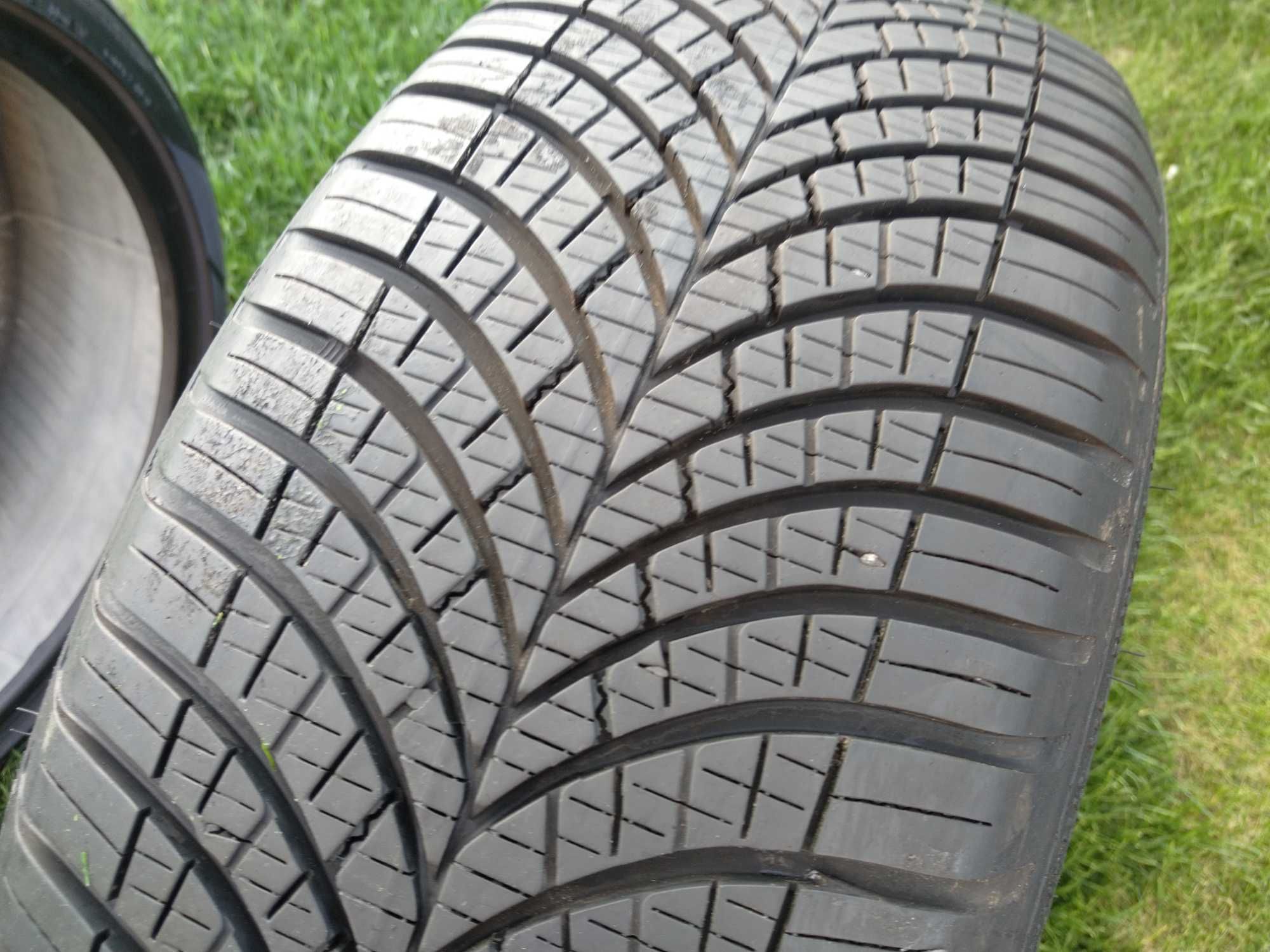 opona 235/55/19 Goodyear Vector 4 seasons gen3 Suv 1 szt 7mm 2022