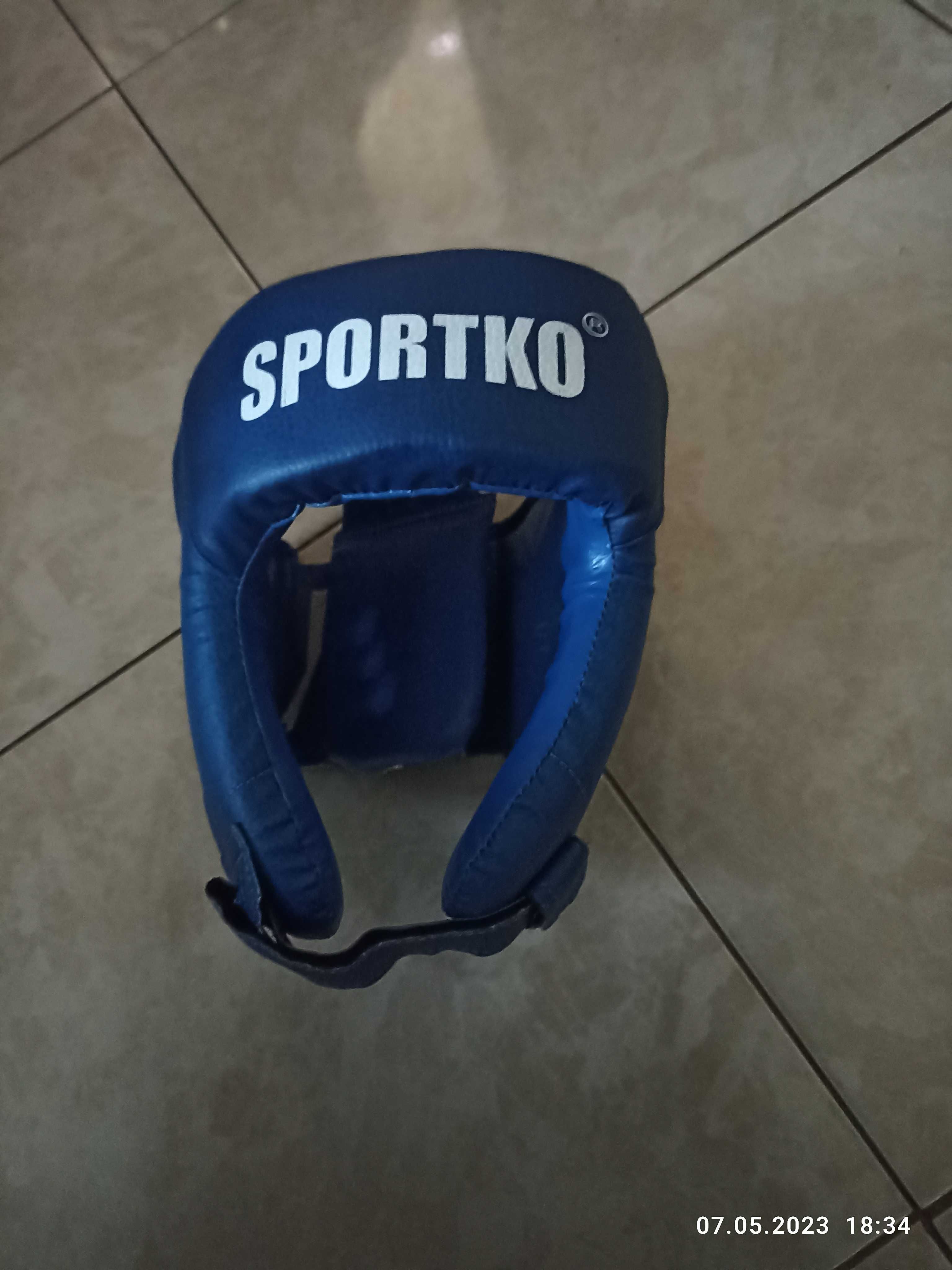 Шолом для боксу  sportko