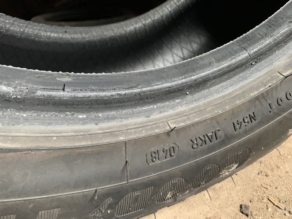 Авто Шина GoodYear EfficientGrip SUV 225/60 R17 99V SUV