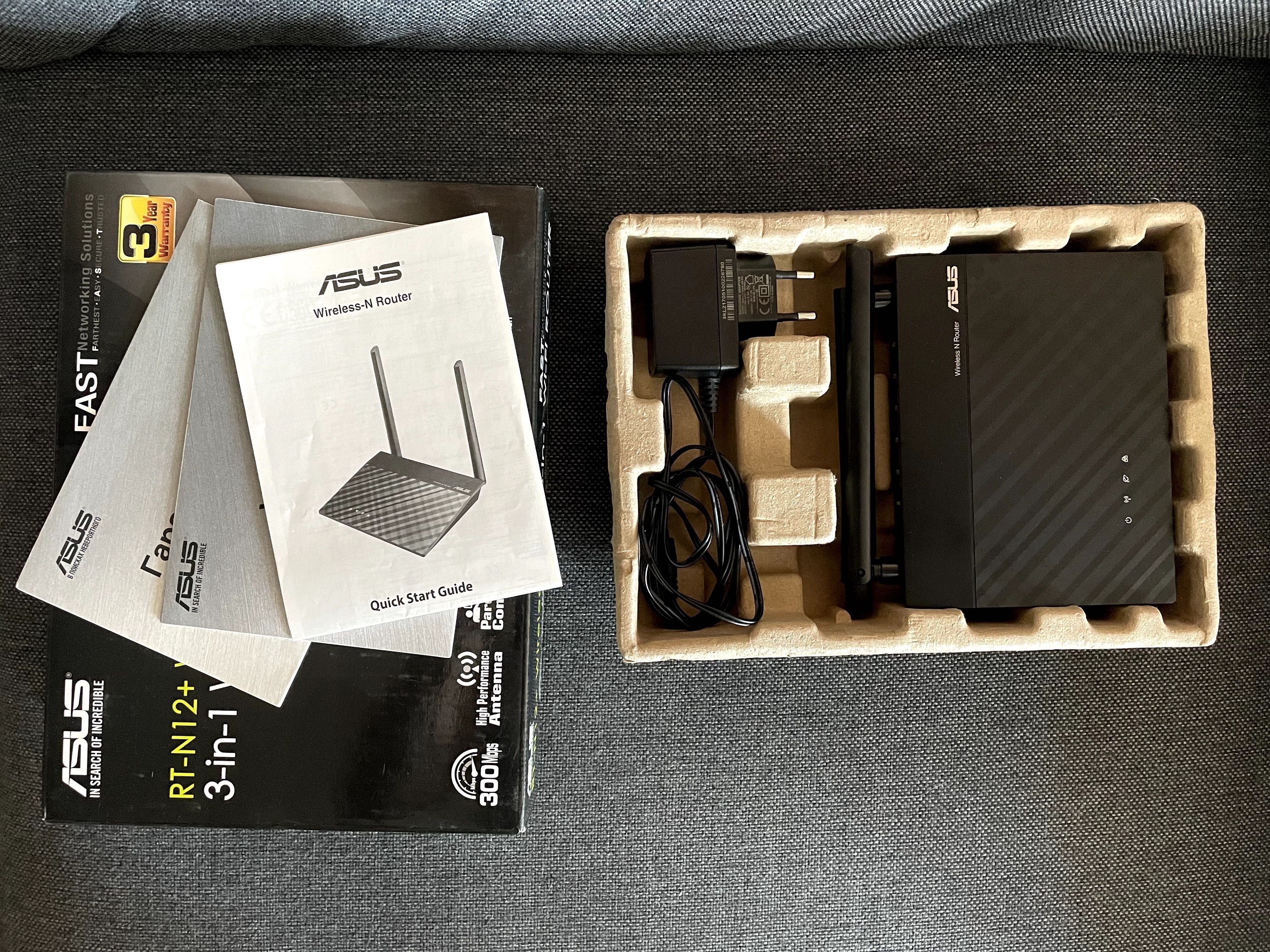 Mikser Mackie DL1608 + router Router ASUS RT-N12+ - bardzo dobry stan