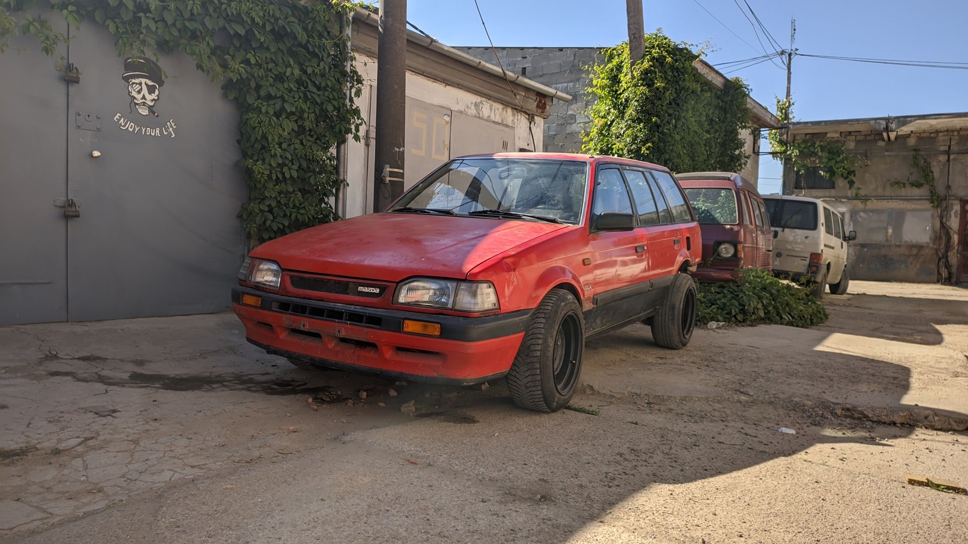 Mazda 323 BF wagon 1984