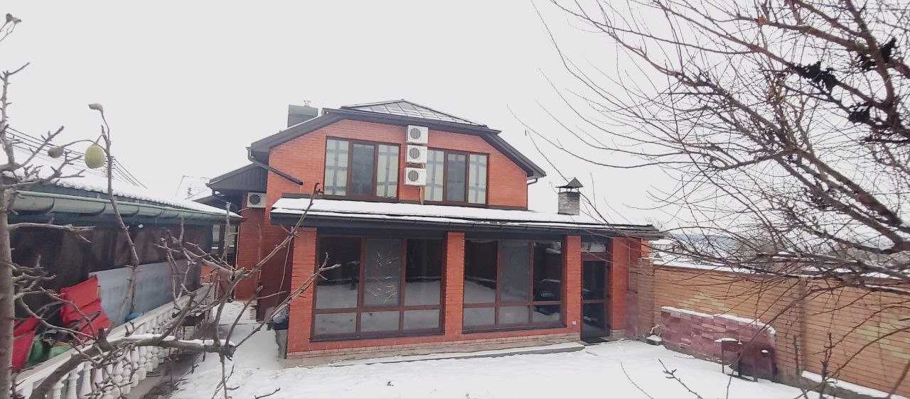 Дом Гореничи Киев-6км 250квм кирпичный 2 этажа Бучанский р-он