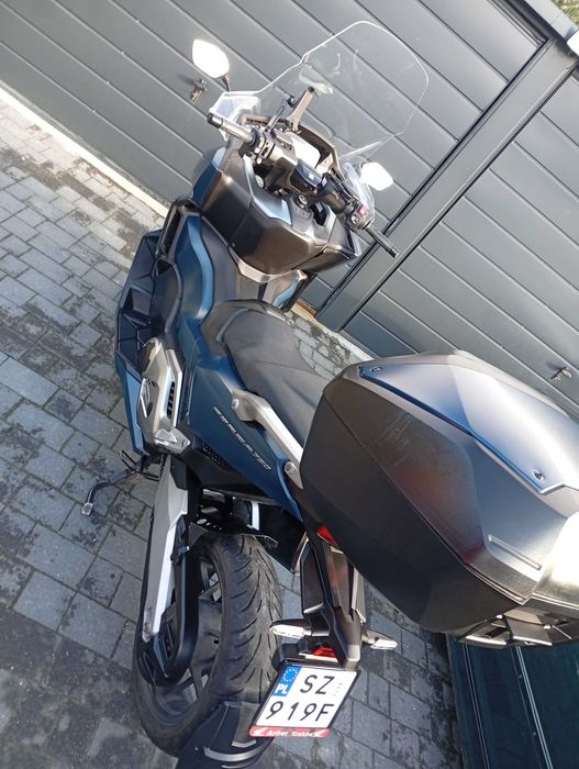 HONDA FORZA 750 Salon Polska