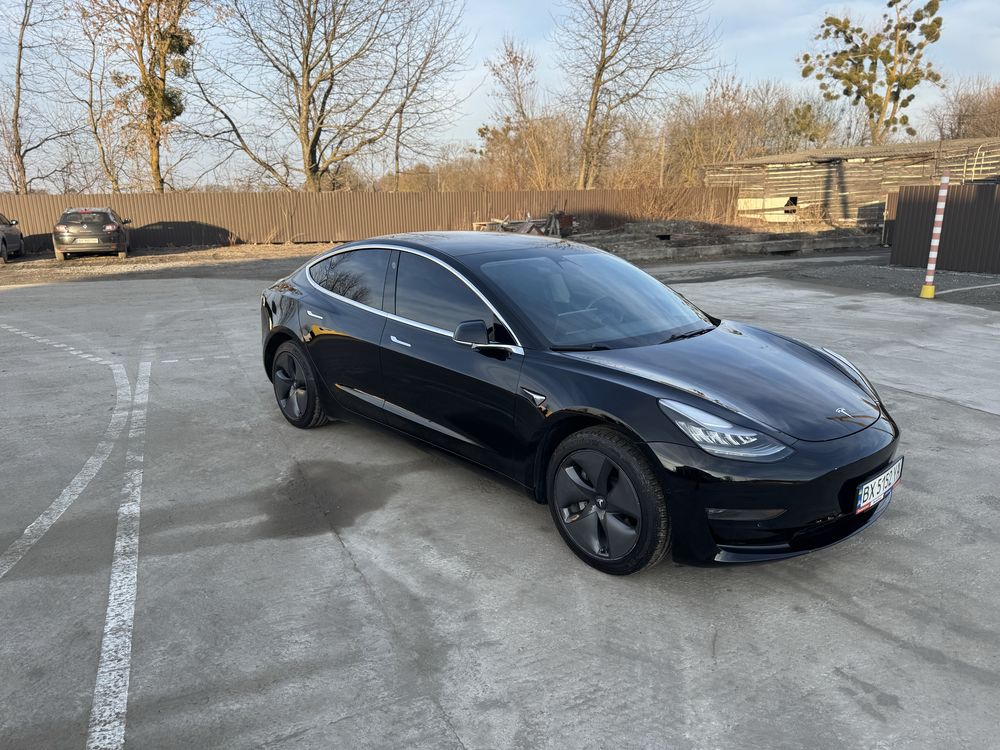 TESLA MODEL 3 2019року