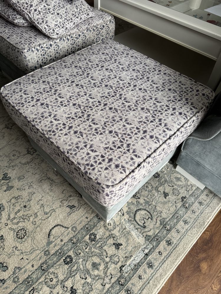 Komplet 2x sofa+ 2x puf