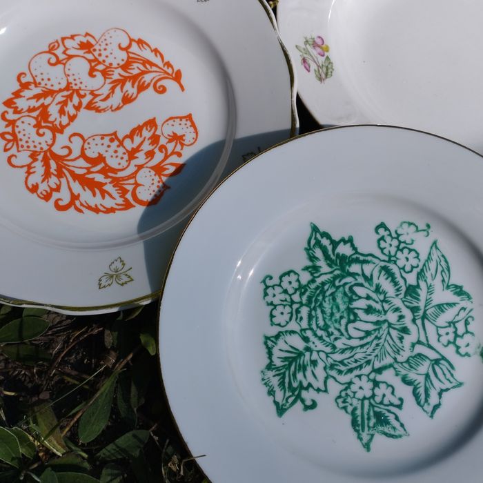 Для микроволновки подставки новые