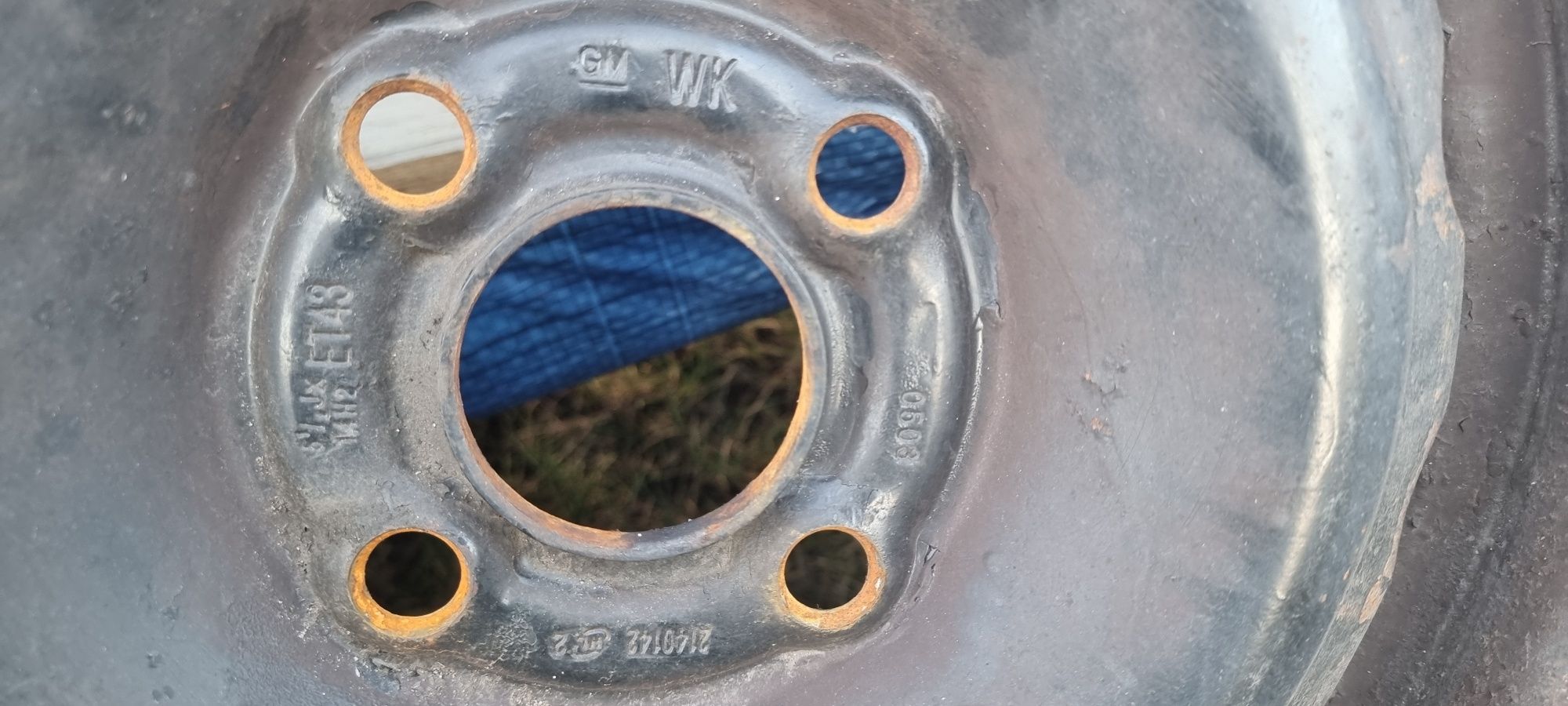 Felgi 14" 4x100 z oponami