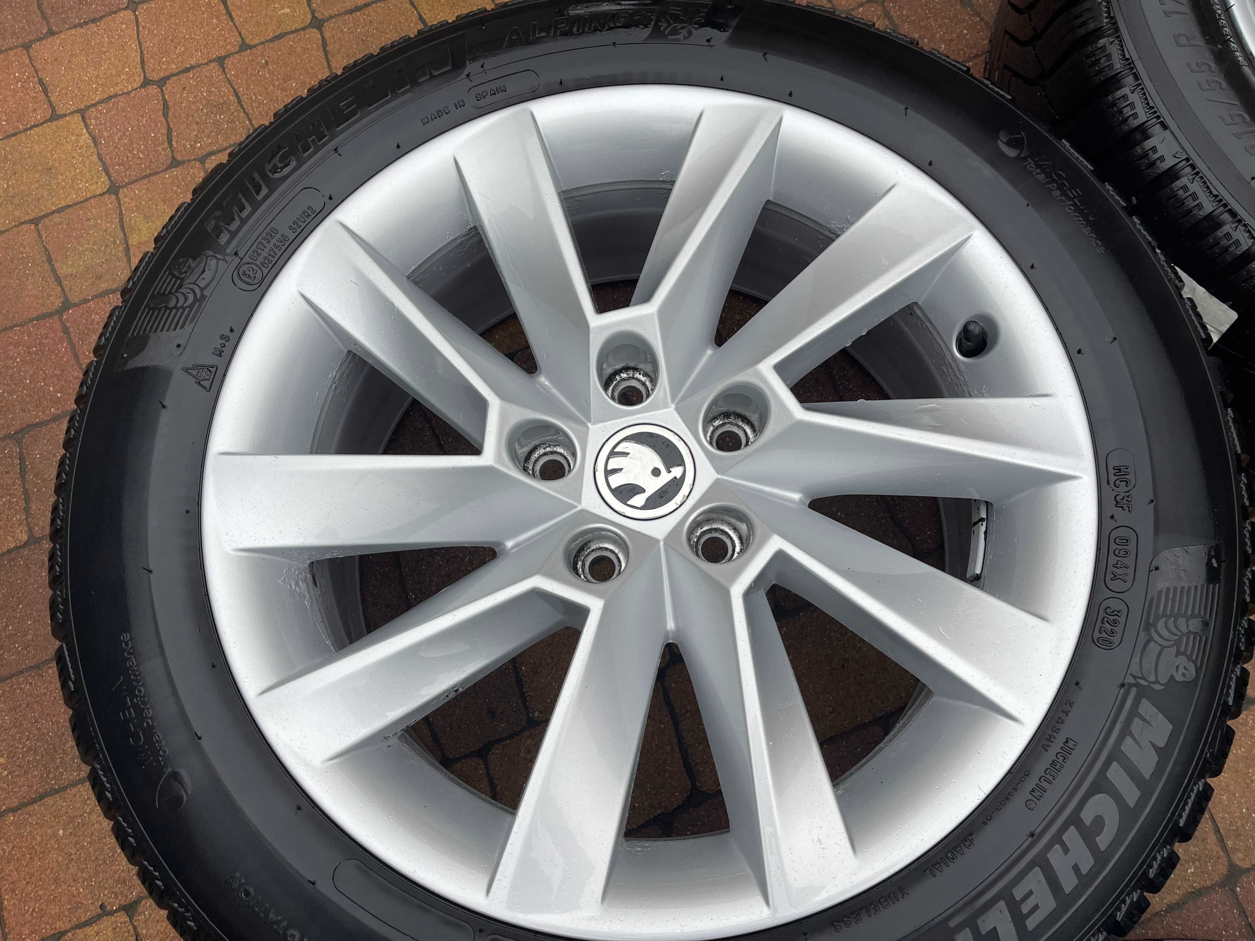 3656. Koła zimowe Skoda Superb III oryginalne 5x112 215/55/17 2023r