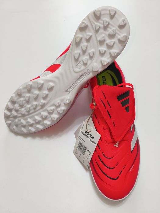 Сороконіжки бутси Adidas 48 розмір