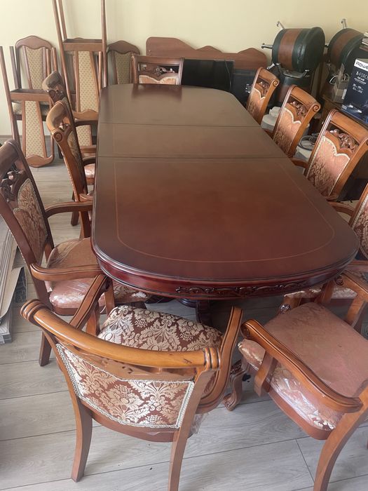 Продам стол ручной роботы в хорошом состоянии