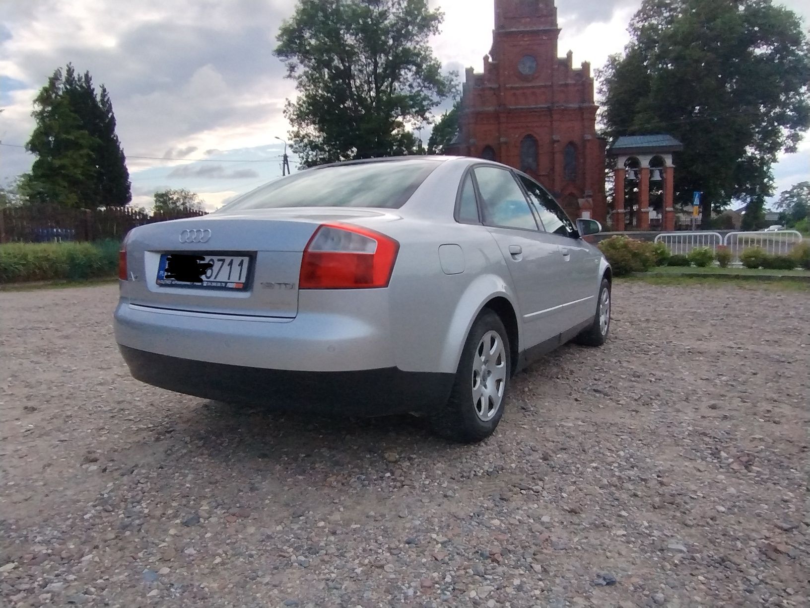 Audi A4 1.9 TDI *130KM* *Klima*