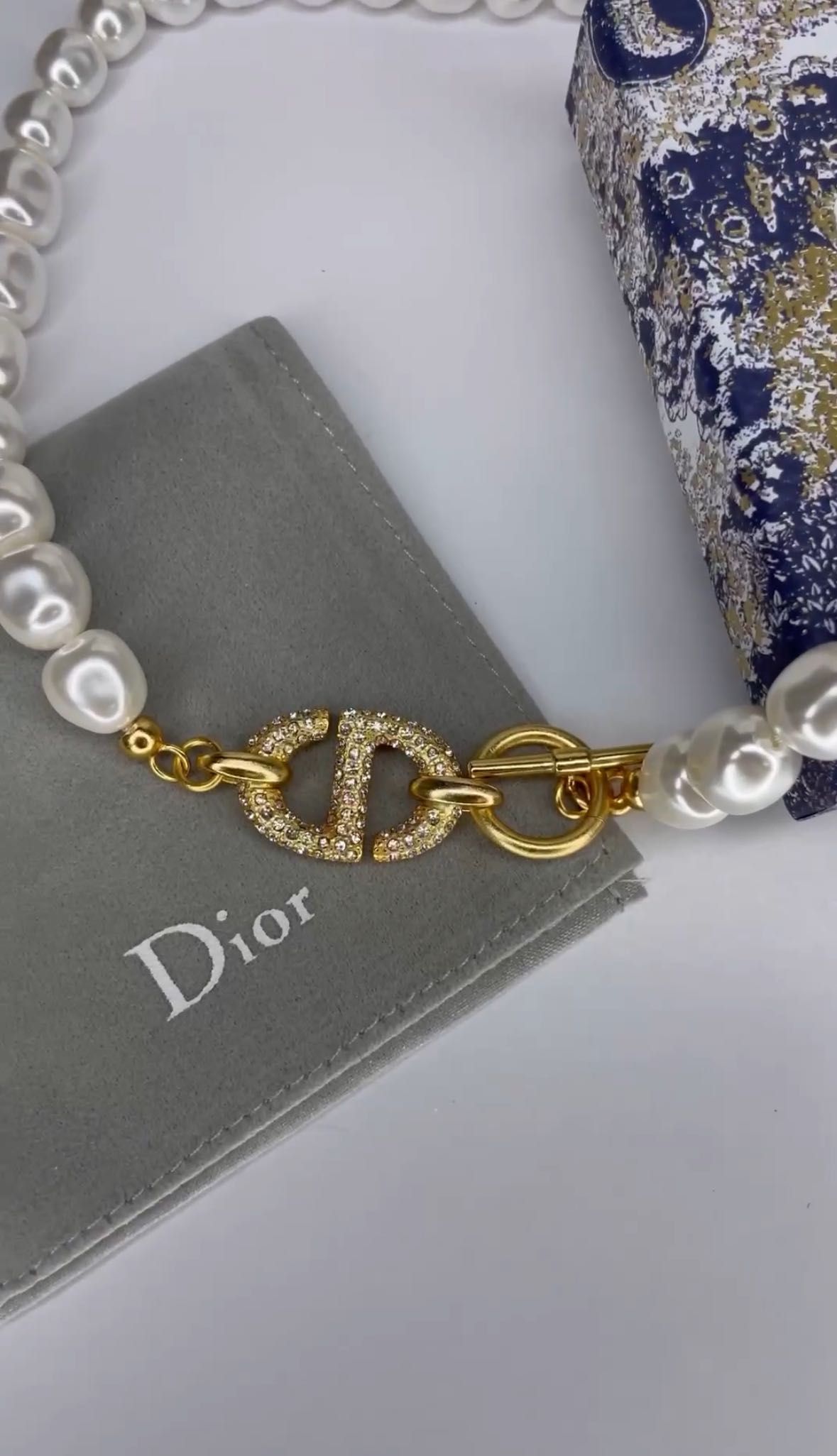 Намисто Dior прикраси брендові