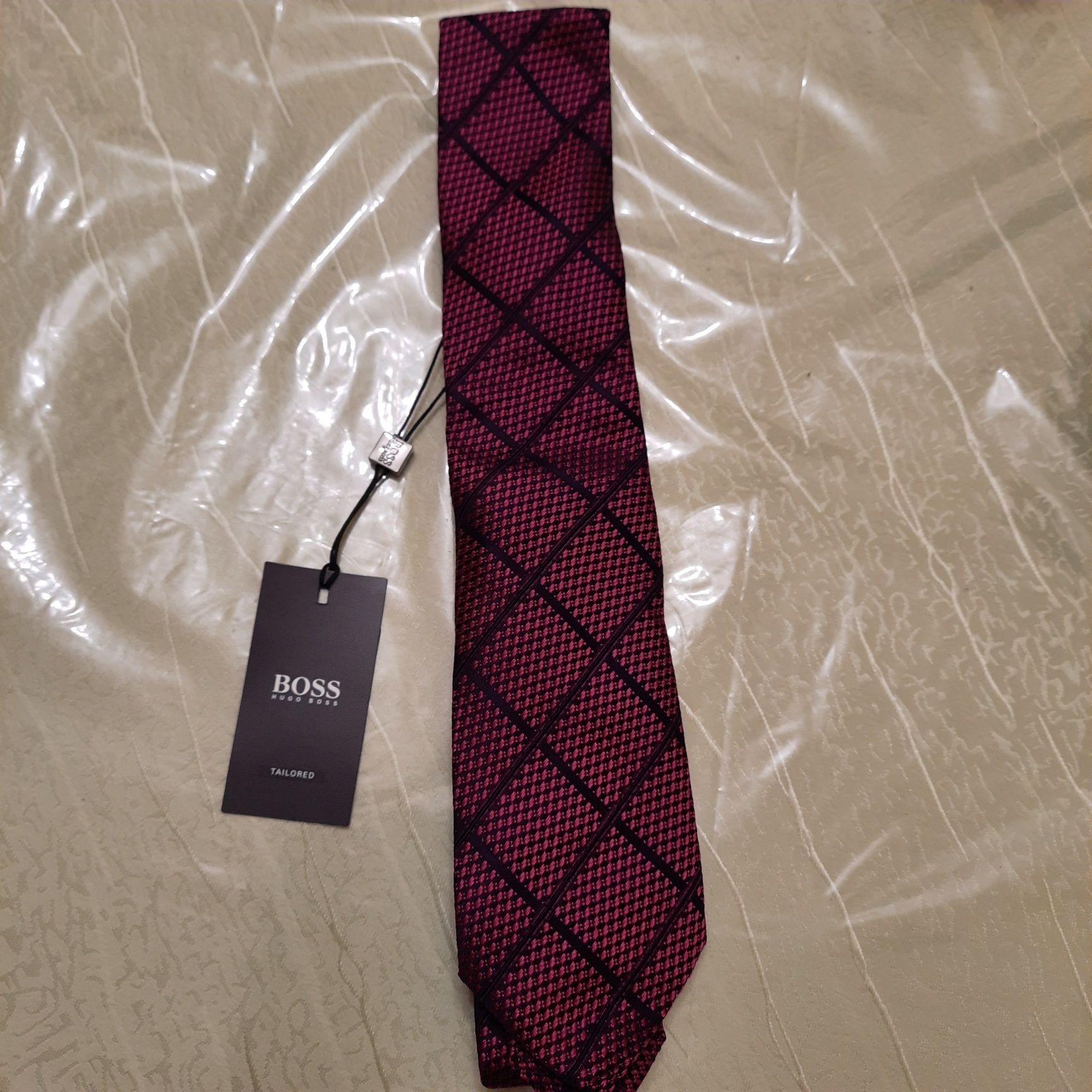 Итальянский галстук  Boss