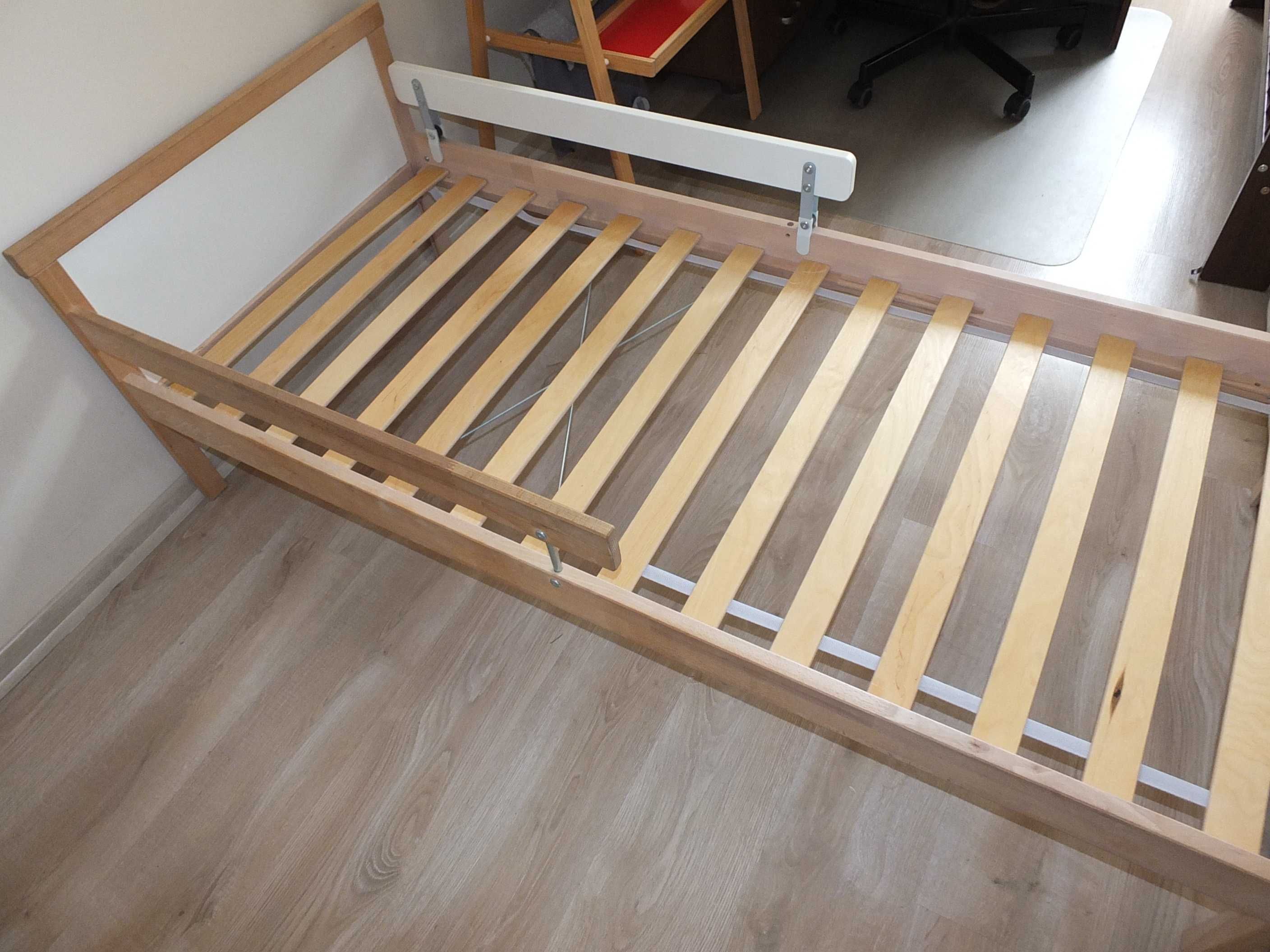 Łóżko drewniane Ikea - model Sniglar