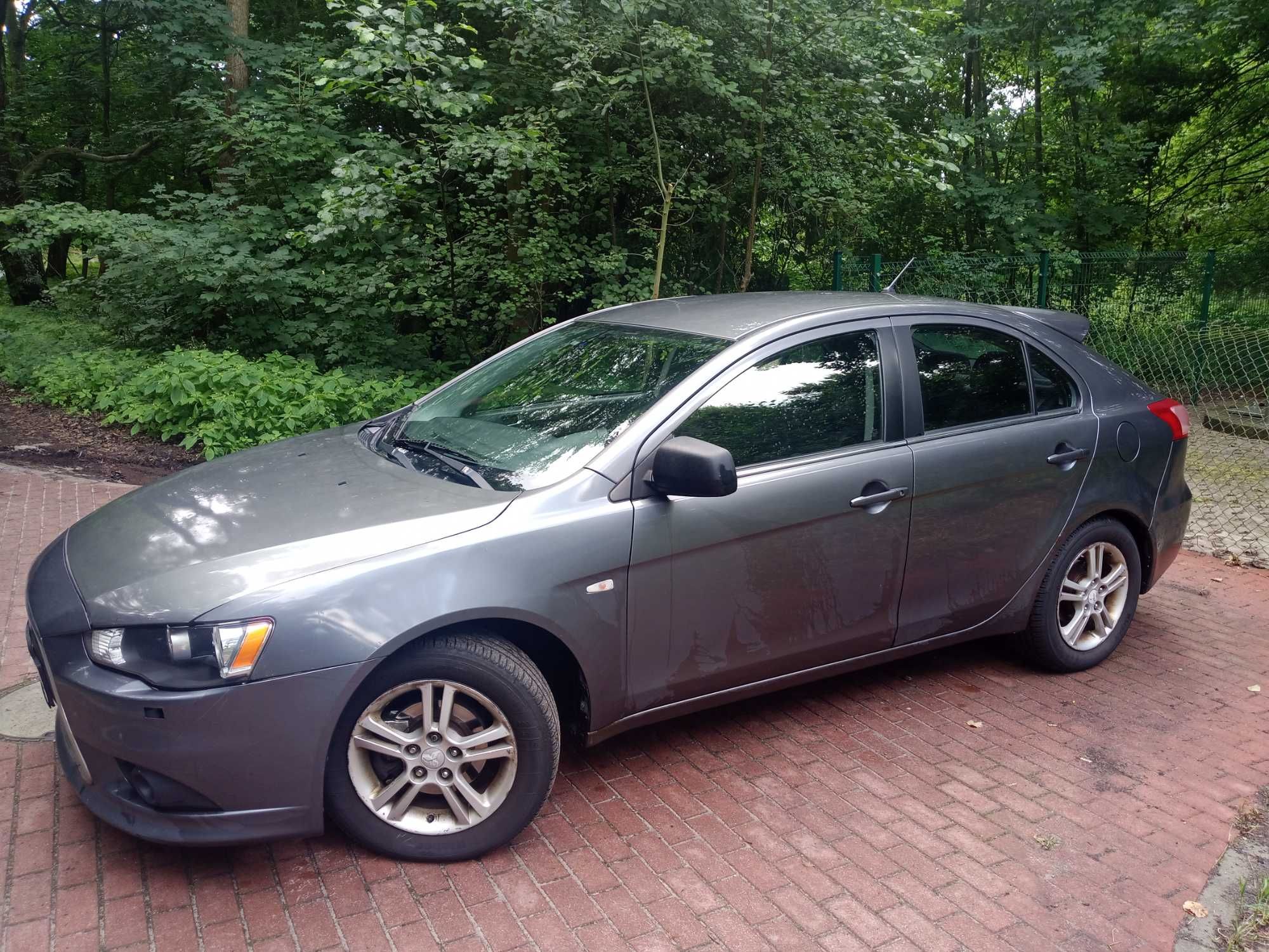Mitsubishi Lancer 1,8  150km! 2010