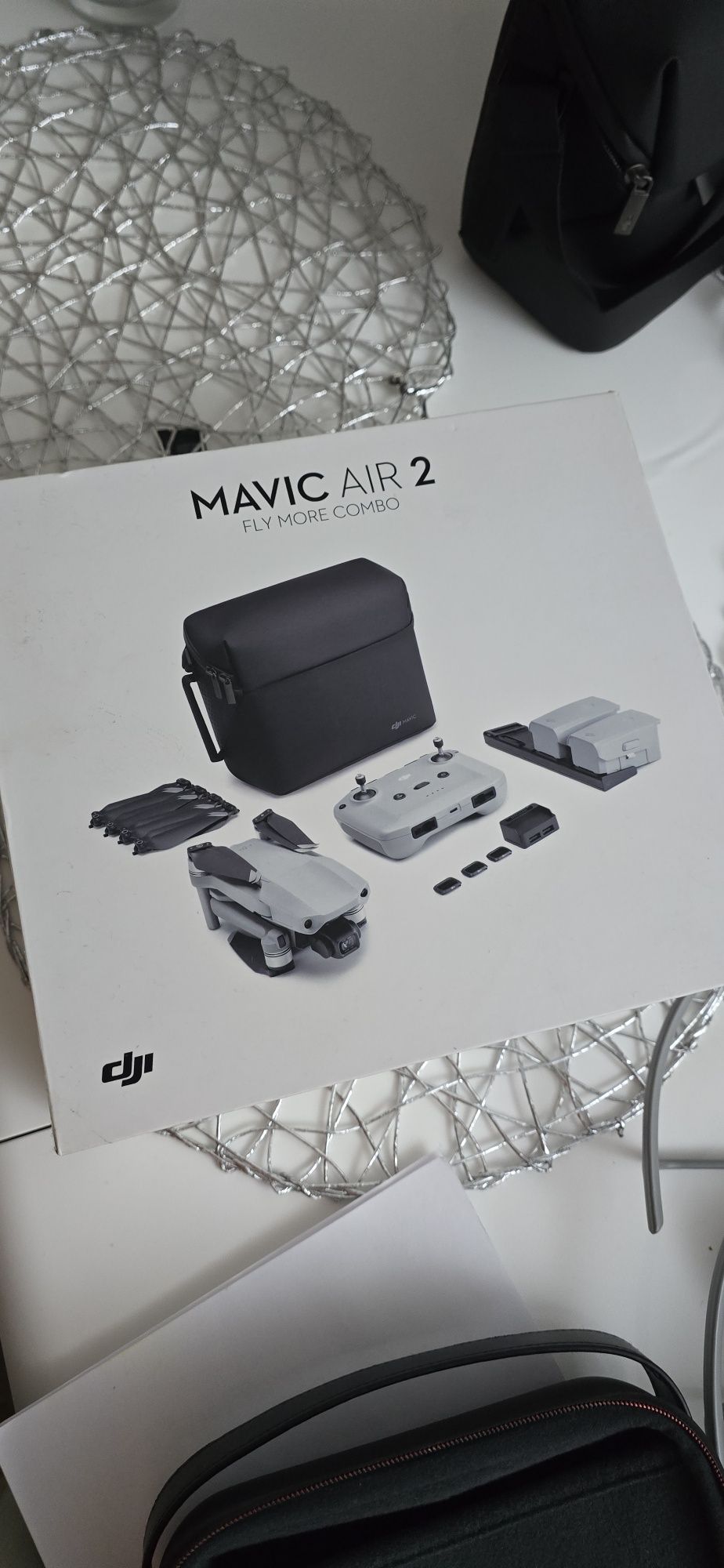 Dron Dji Air 2 stan idealny plus akcesoria
