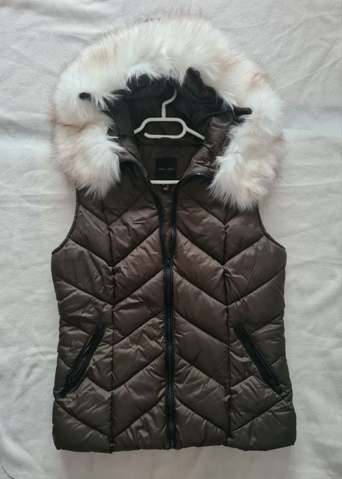 Bezrękawnik khaki z kapturem