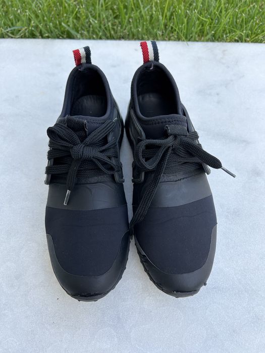 Sapatilhas Moncler pretas 34