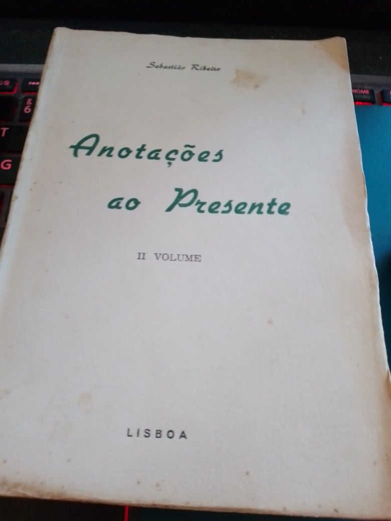 Anotações  presente-S.RibeiroI-II-1e-1-12Eou2-20E-Peça antiga5EDesde2E