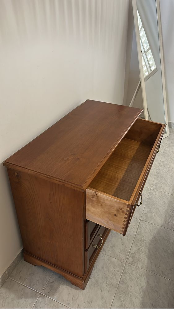 Movel madeira 3 gavetas
