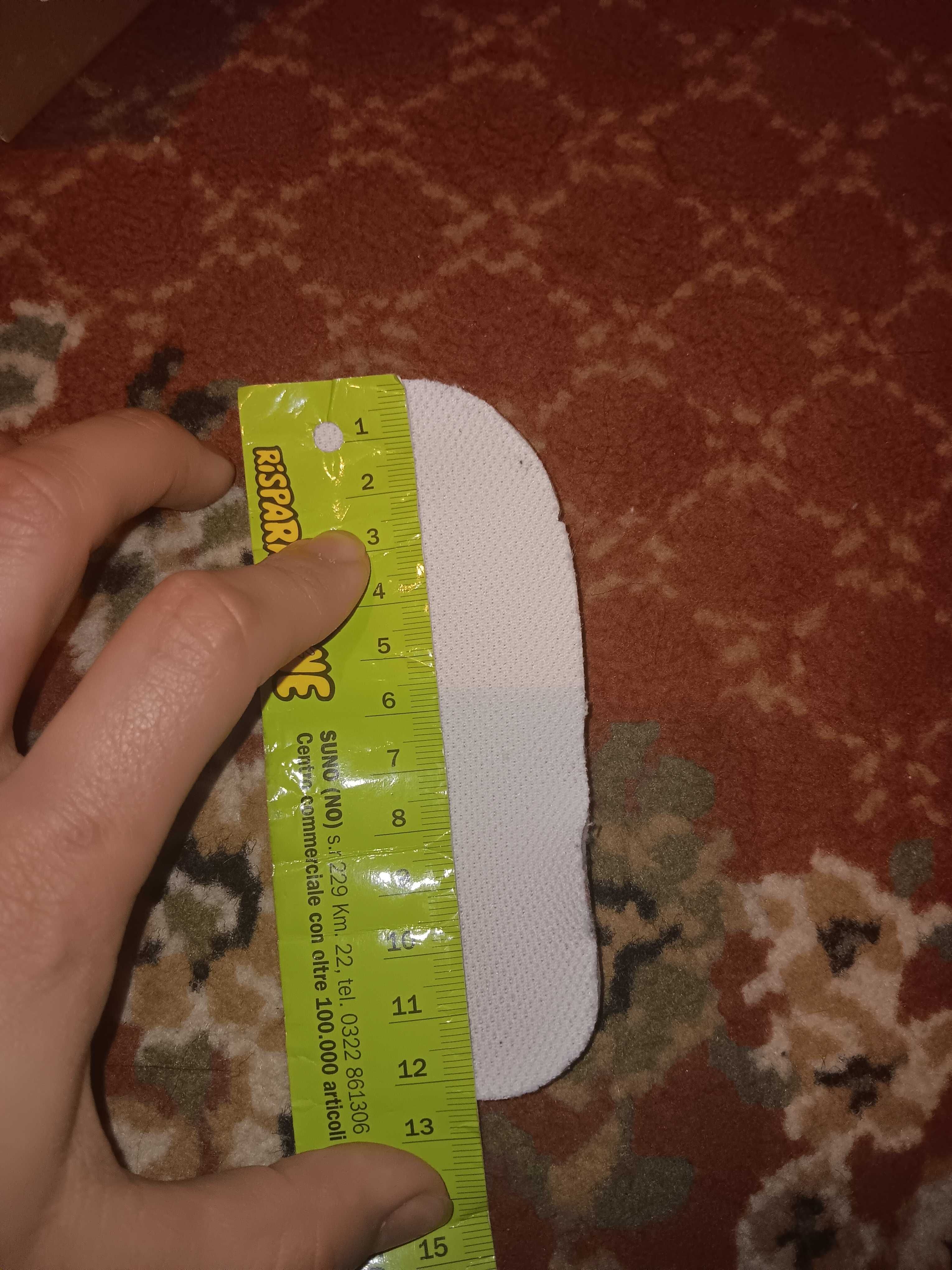 Продам кросівки для дитини