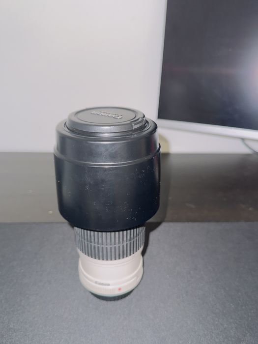 Canon EF 70-200mm F4 IS