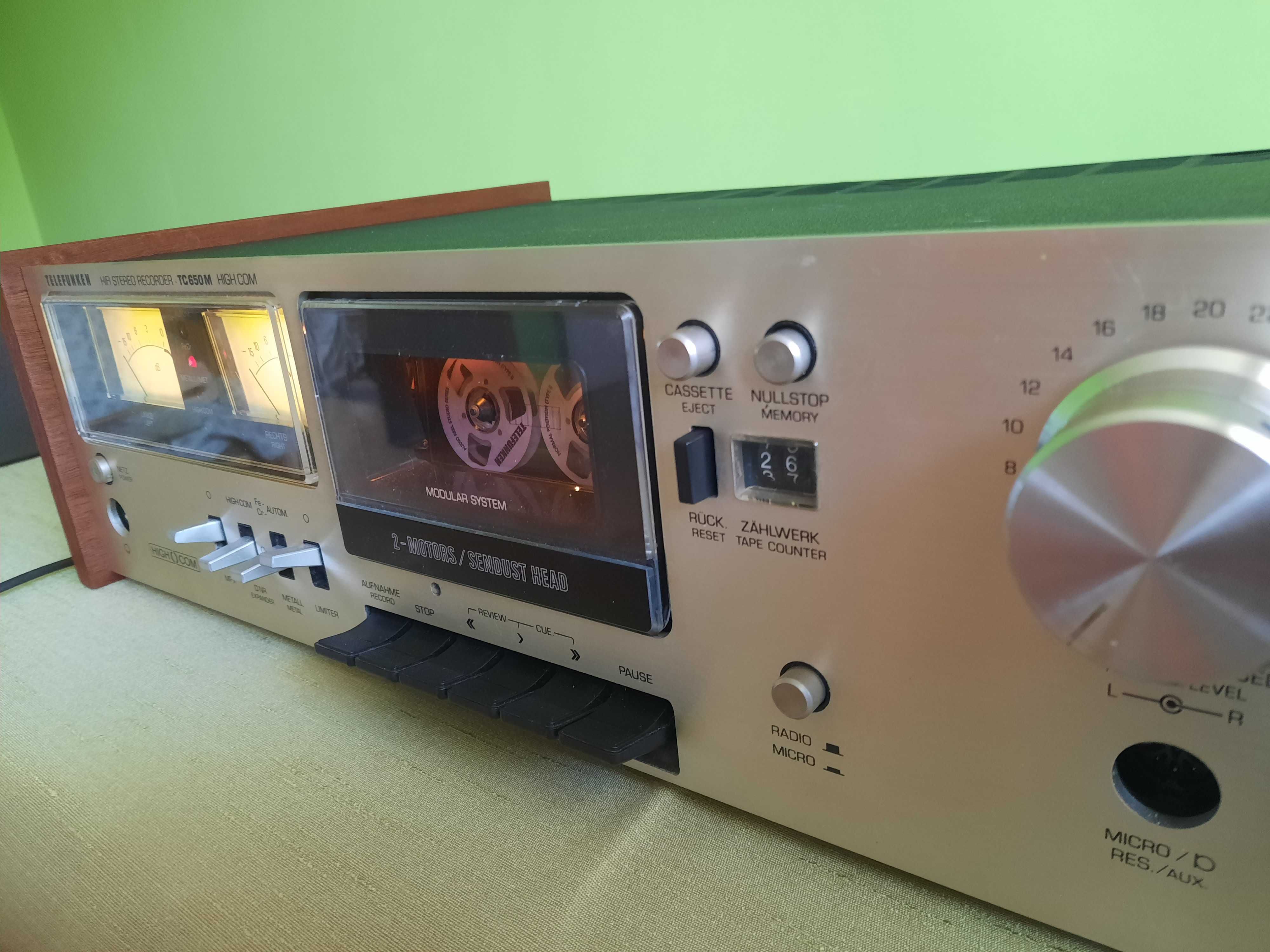 Magnetofon kasetowy Telefunken TC 650M srebrny
