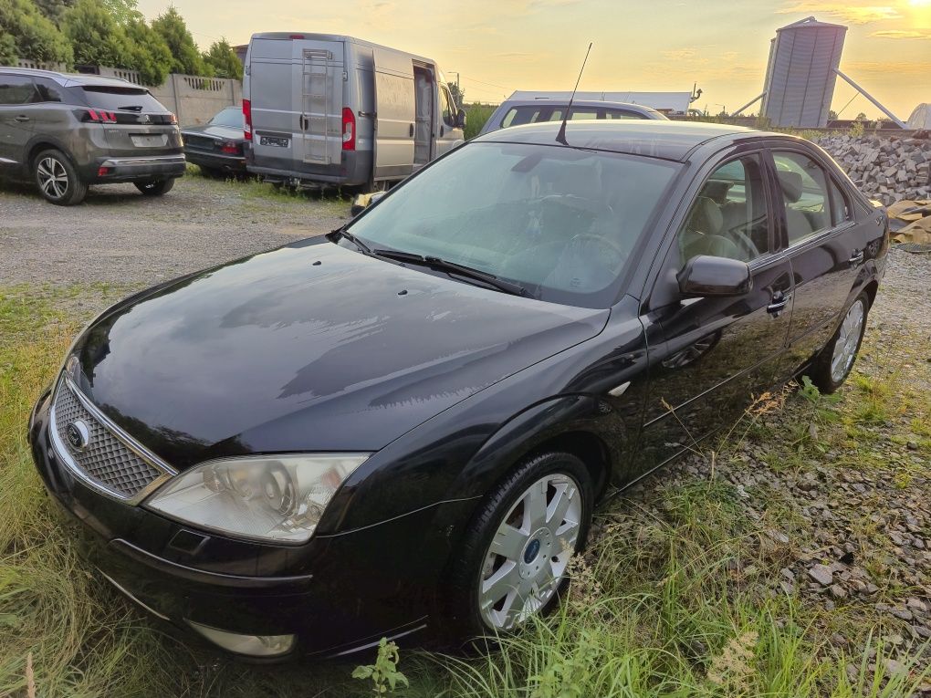 Ford Mondeo  Mk3 2004 2.0 TDCI 200tys GHIA Executive