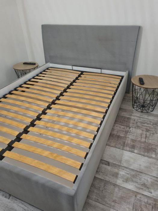 Rama łóżka kolor szary