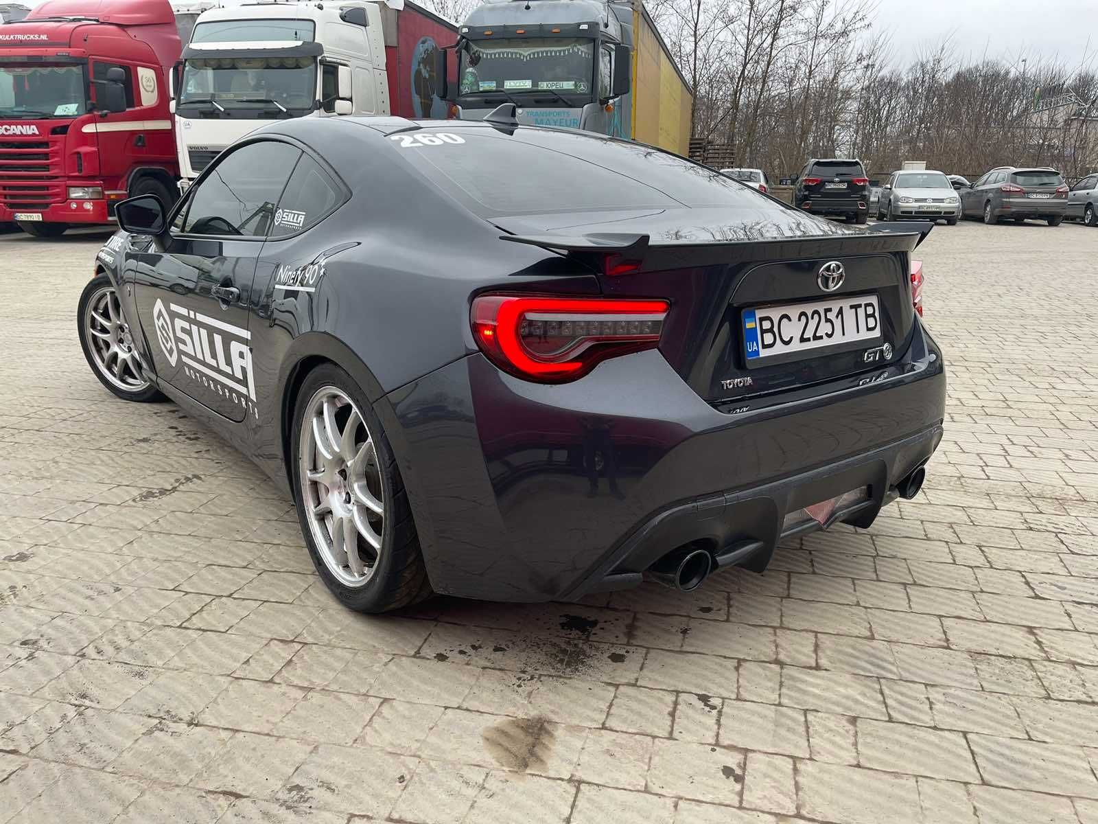 2016 Toyota 86 GT дріфт