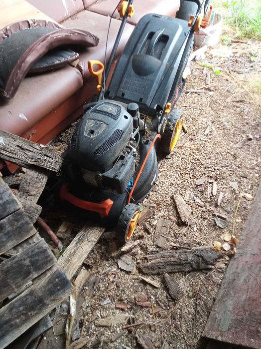 Kosiarka spalinowa HG48SMH-B