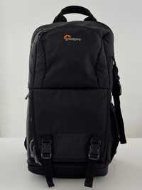 Mochila Lowepro Fastpack BP 150 AW II