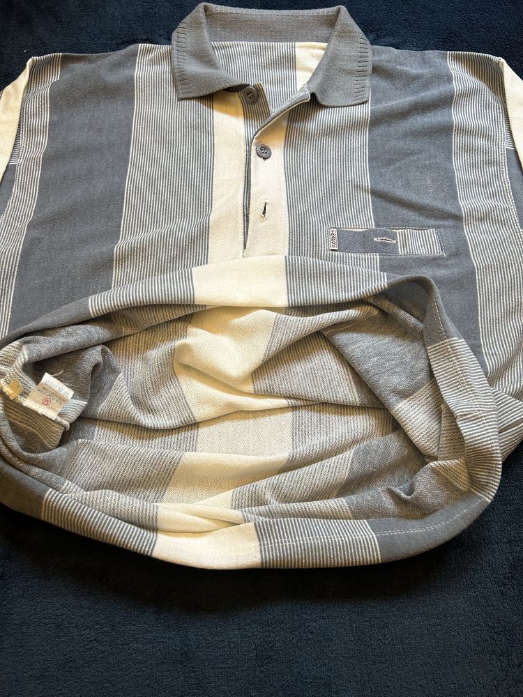 Polo masculino. Muito bom estado