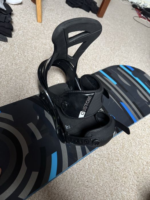 Deska Snowboard Burton Clash 151cm wraz z wiązaniami Burton ipokrowiec