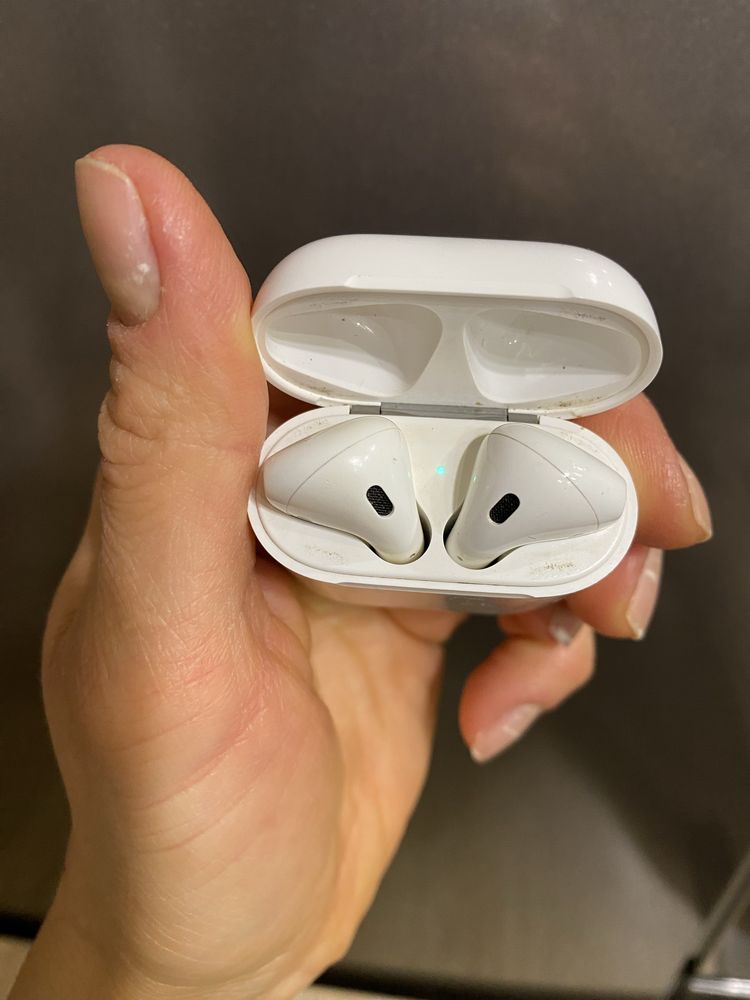 AirPods оригінальні