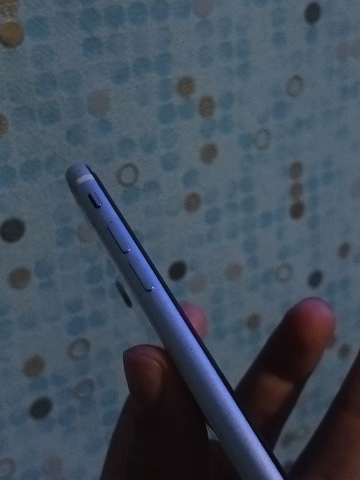 Продам айфон 8 на 256гб