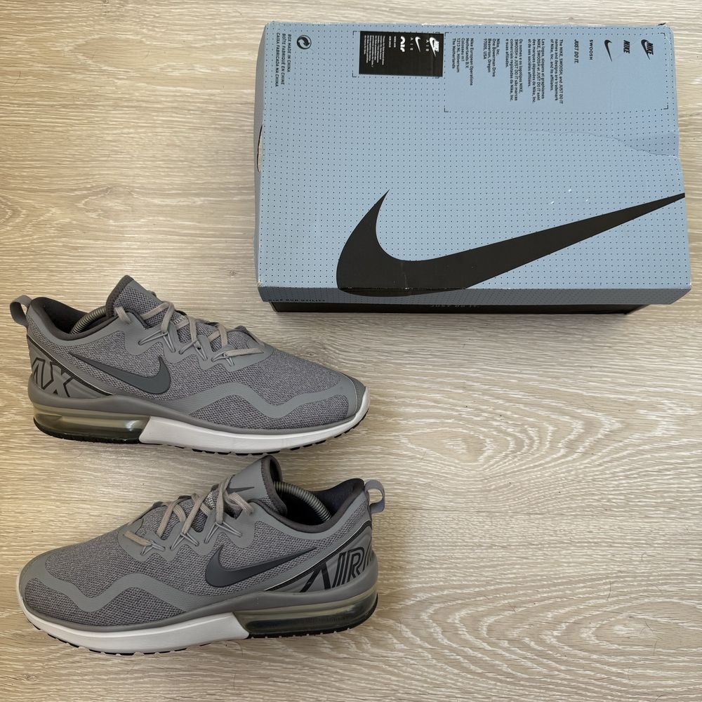 Кроссовки Nike оригинал размер 45 (29 см)