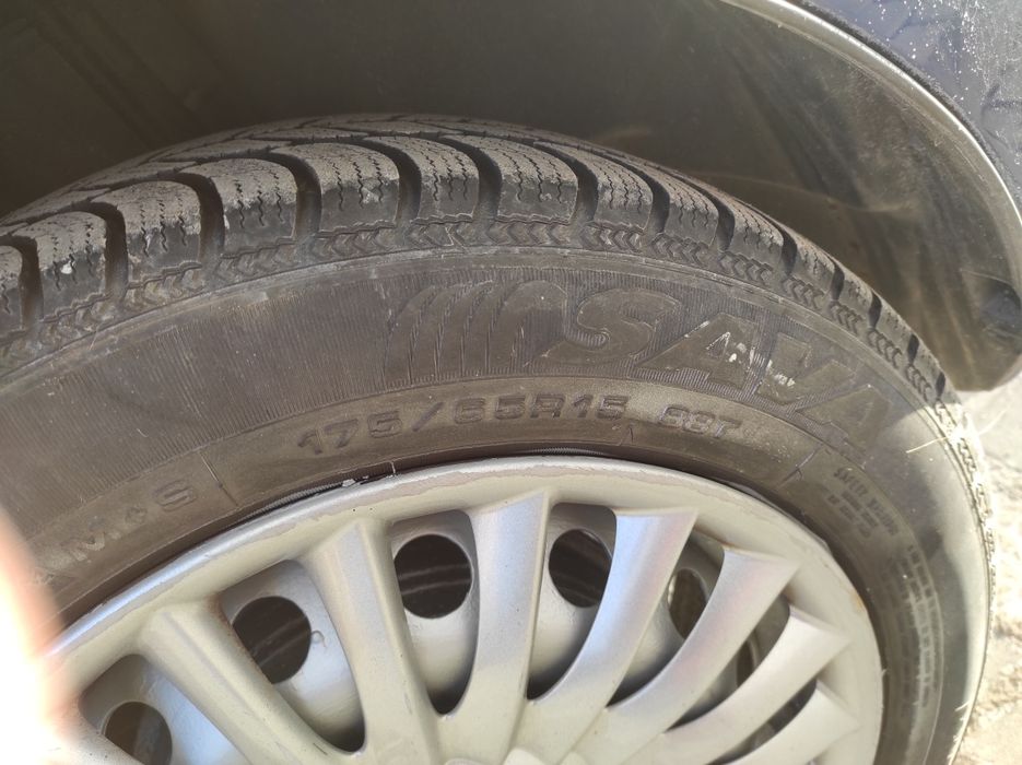 Opony zimowe R15 175x65 Semperit