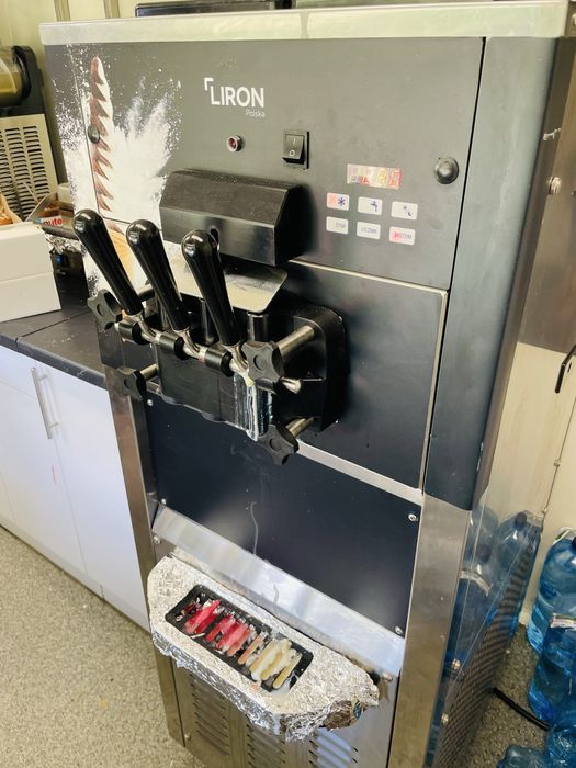 Maszyna do lodów amerykańskich Liron Rapid C