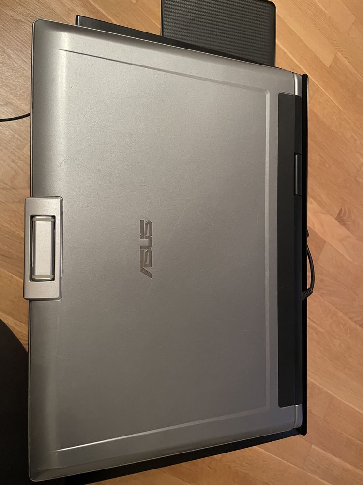 Ноутбук Asus F5R