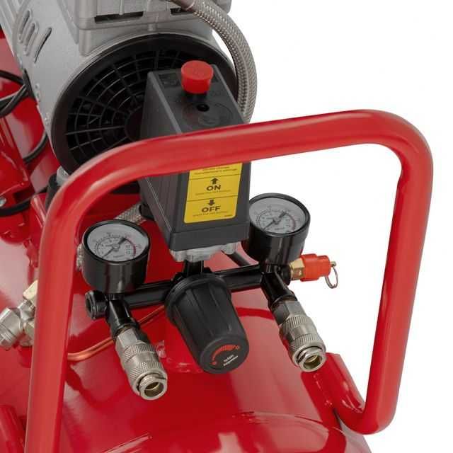 Компресор 50 л, 220 В, безмасляний, 2 циліндра. INTERTOOL PT-0025.