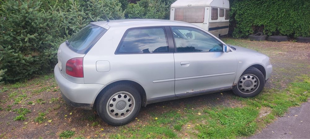 Audi a3 8l 1.6 benz + lpg