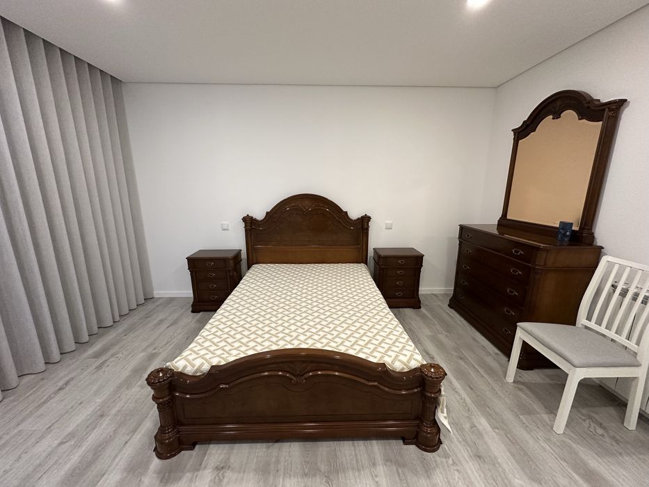 Quarto completo bom estato