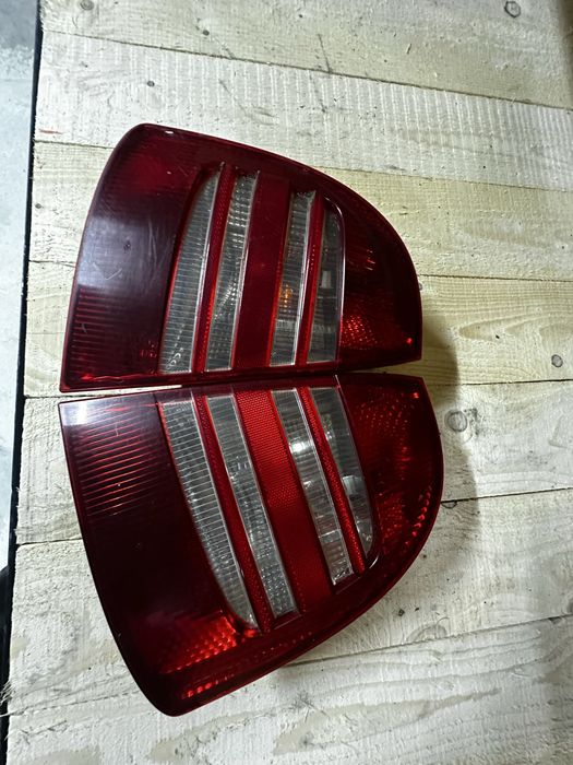 Стопи фонарь задній Skoda superb 1 суперб шкода